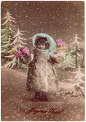 Petite fille festive dans la neige de No&euml;l
